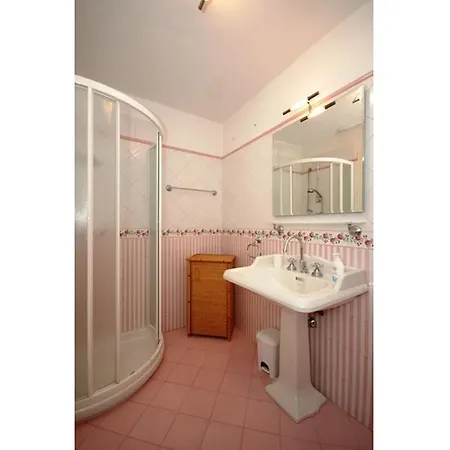 Apartment Le Camelie Siena